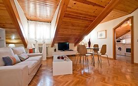 Apartment Latina VII